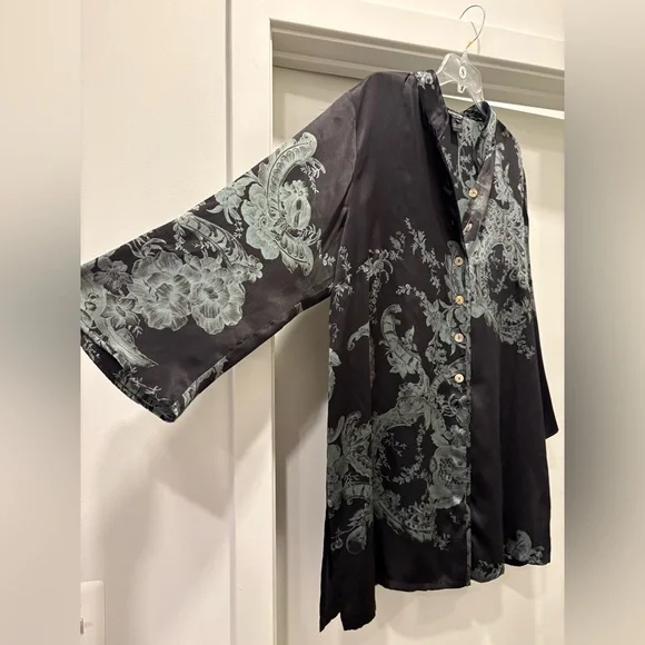 CITRON Santa Monica 1x Silk Black Button-Front Top Sage Peacock Print - Picture 4 of 11